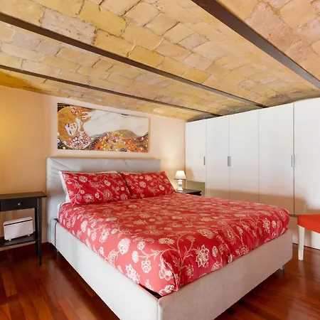 Colosseum Romantic Loft Rome